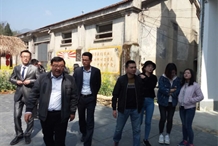 凤凰网策划人员参观天下粮仓游览园